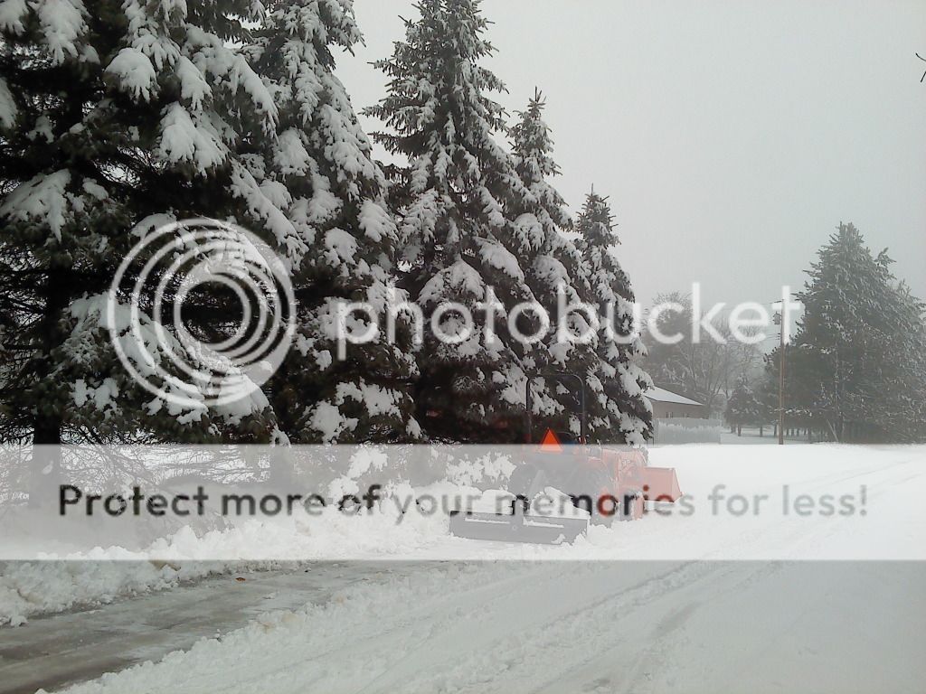 snowremoval2013_zps10fc51ab.jpg