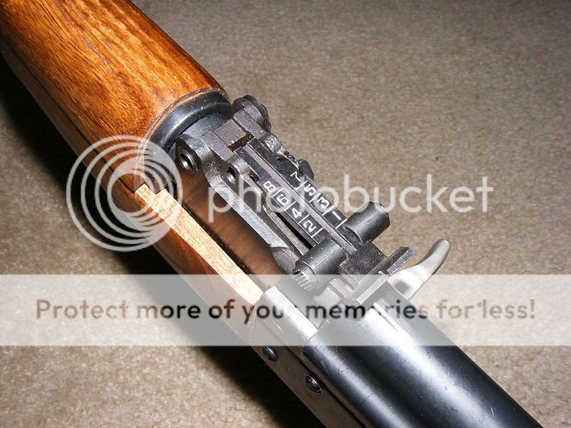 AK Sight on Rifle photo 800px-AK47-rear-sight.jpg