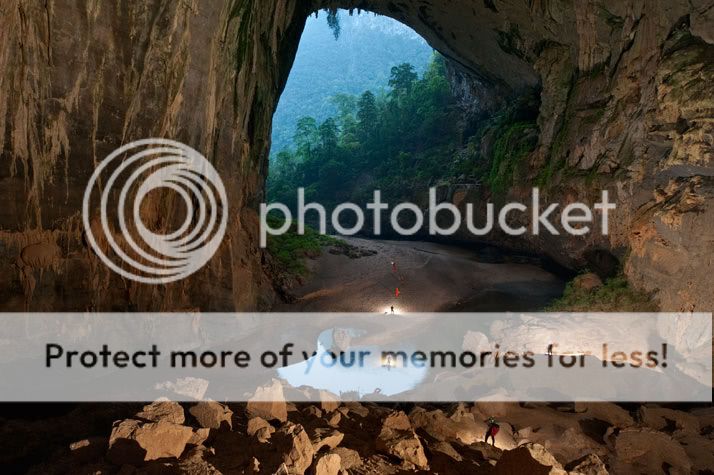 News link ~ Explorers discover spectacular caves in Vietnam News link ~ Explorers discover spectacular caves in Vietnam